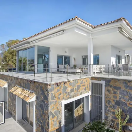 Stunning 6bedrooms Marbella With By Lodgerstrip Villa *