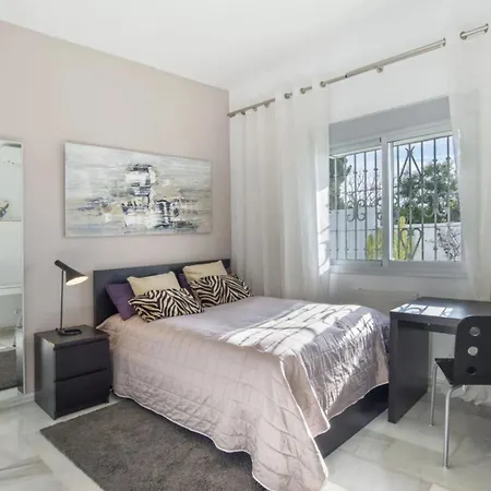 Stunning 6bedrooms Marbella With By Lodgerstrip וילה *